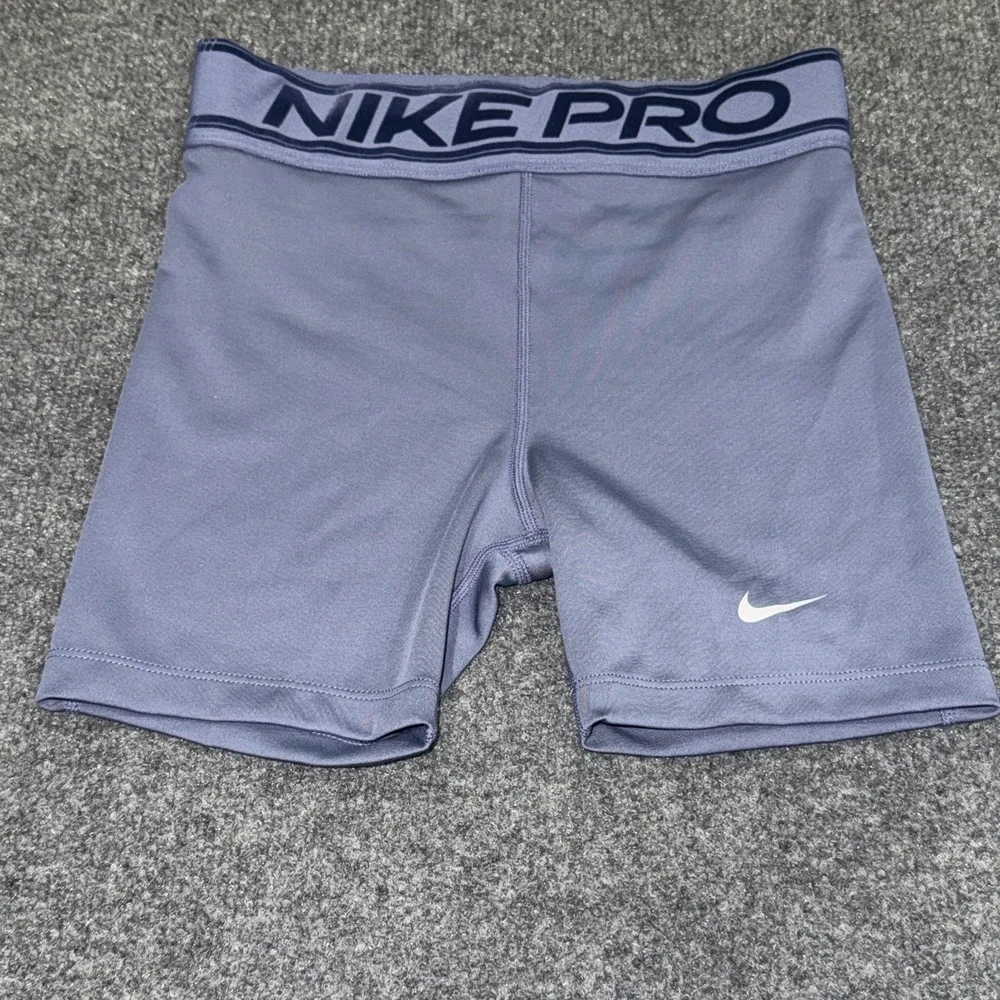 Nike Pro Dri Fit Cheer Dance Girls Compression Shorts Sz Youth Large Light Blue